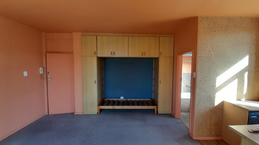 To Let 1 Bedroom Property for Rent in Rondebosch Western Cape